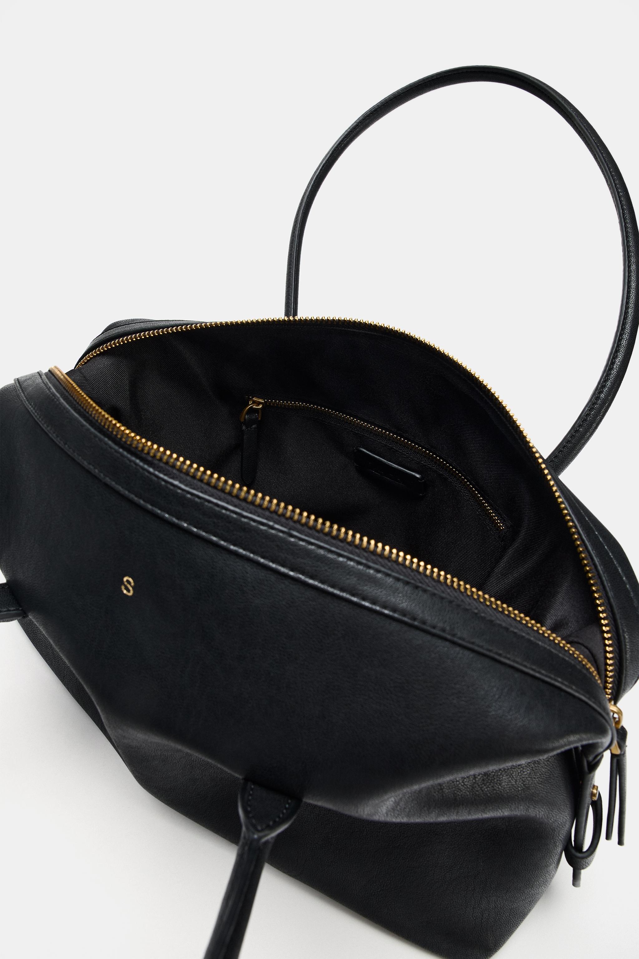 ELONGATED SHOULDER BAG