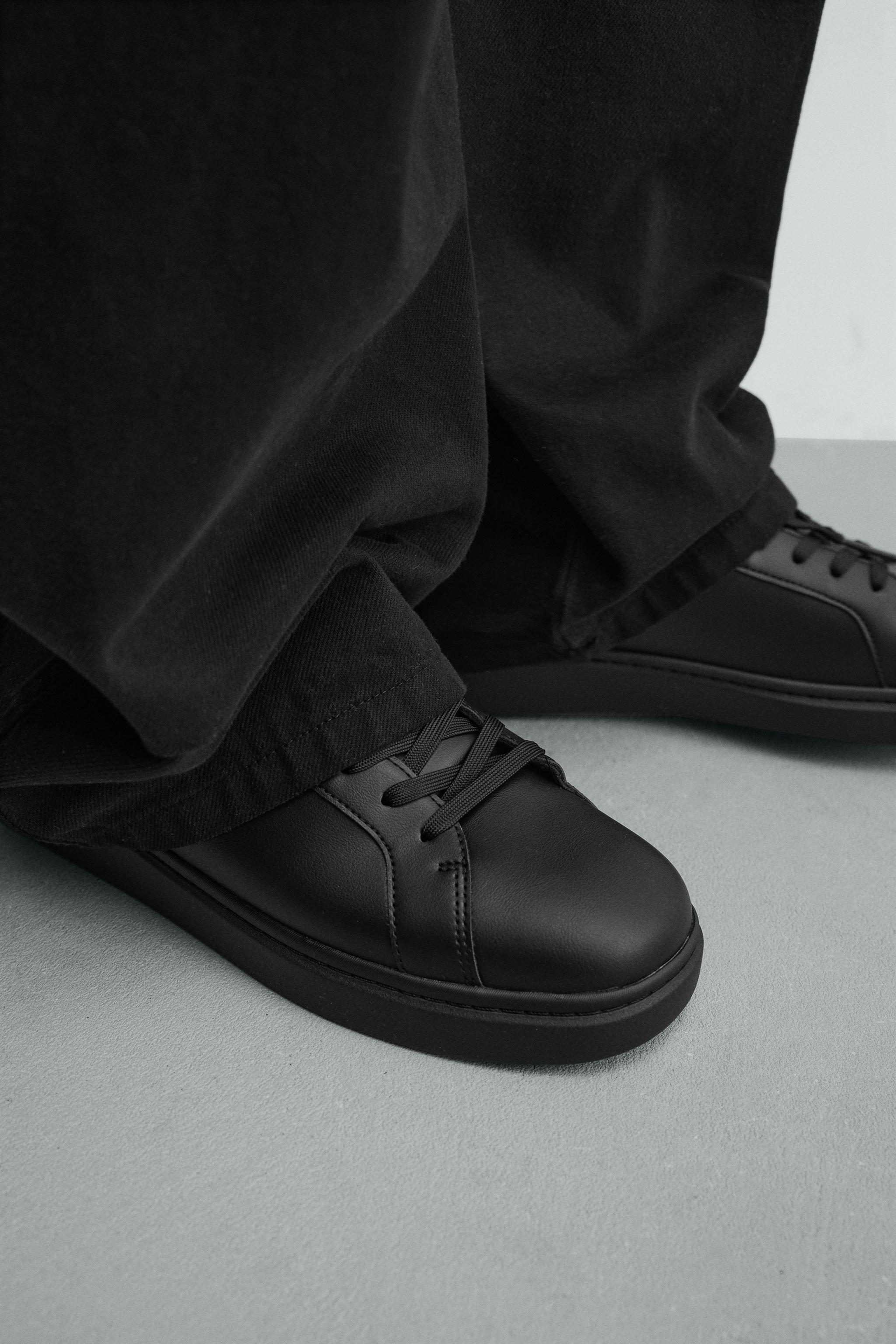 Мужские кроссовки Zara MONOCHROME CHUNKY SNEAKERS — фото 3