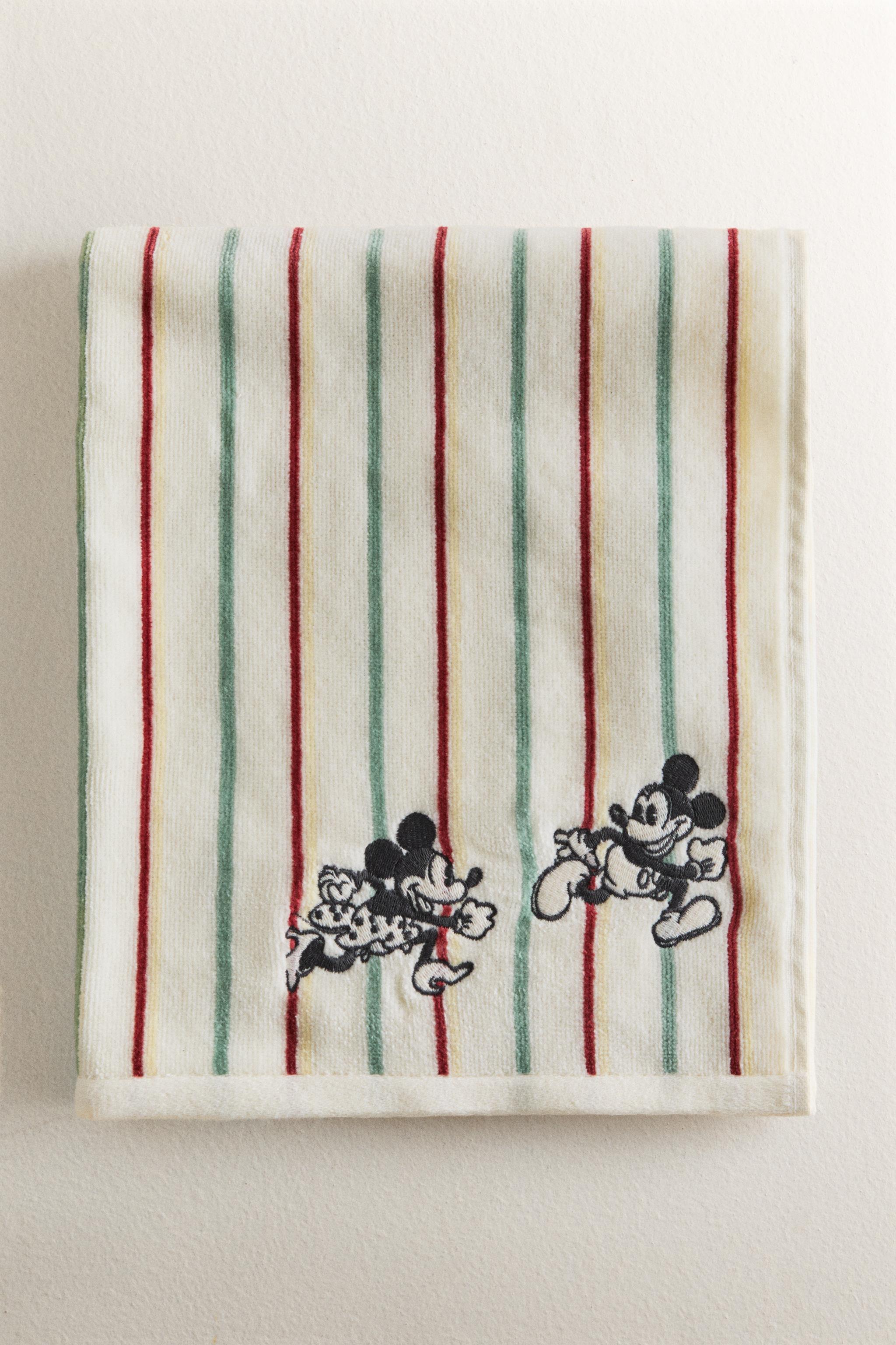KIDS MICKEY & MINNIE ©DISNEY VELOUR TOWEL