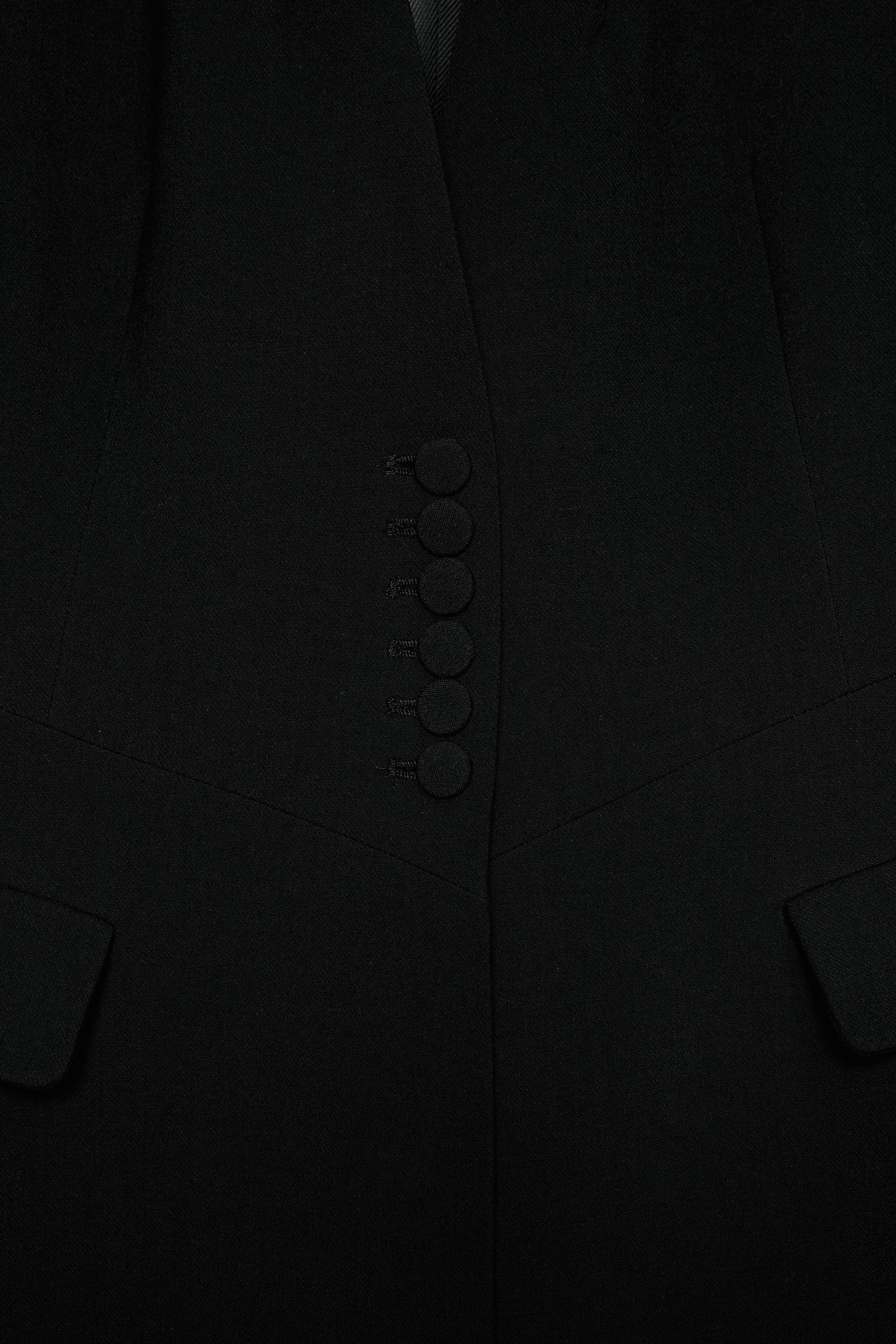 FITTED PEPLUM BLAZER