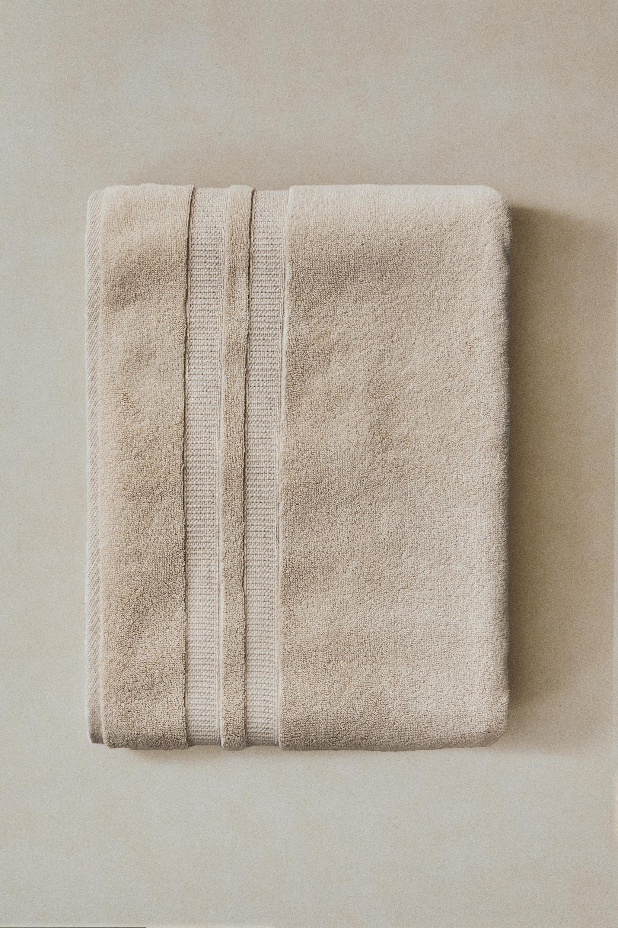 44595013752-a1.jpg?ts=