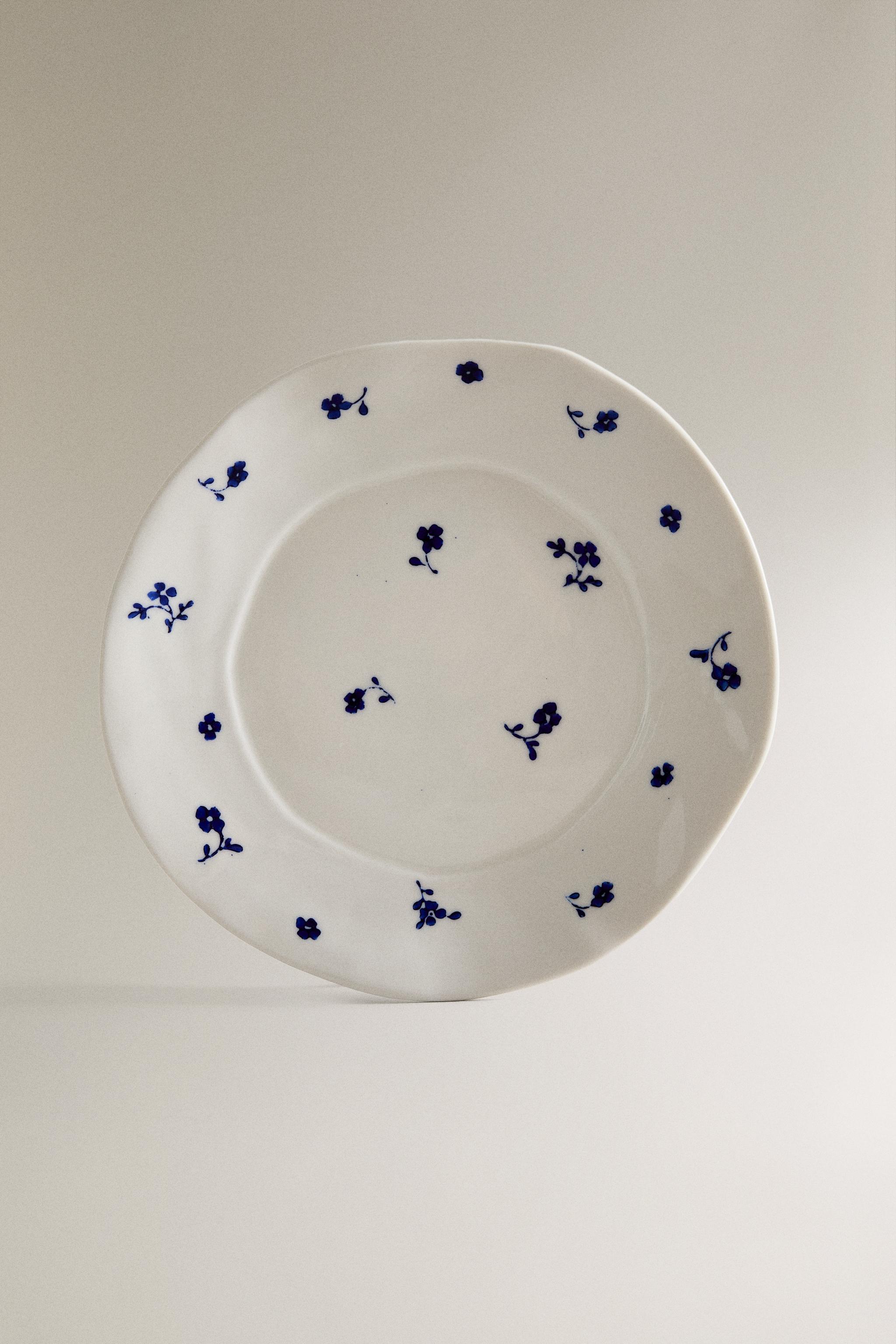FLORAL PORCELAIN DESSERT PLATE - White / Navy | ZARA United States