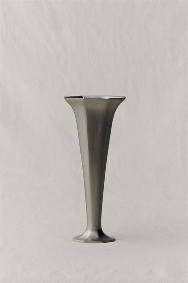 LARGE FACETED VASE | STUDIO MARY LENNOX - Silver by Zara