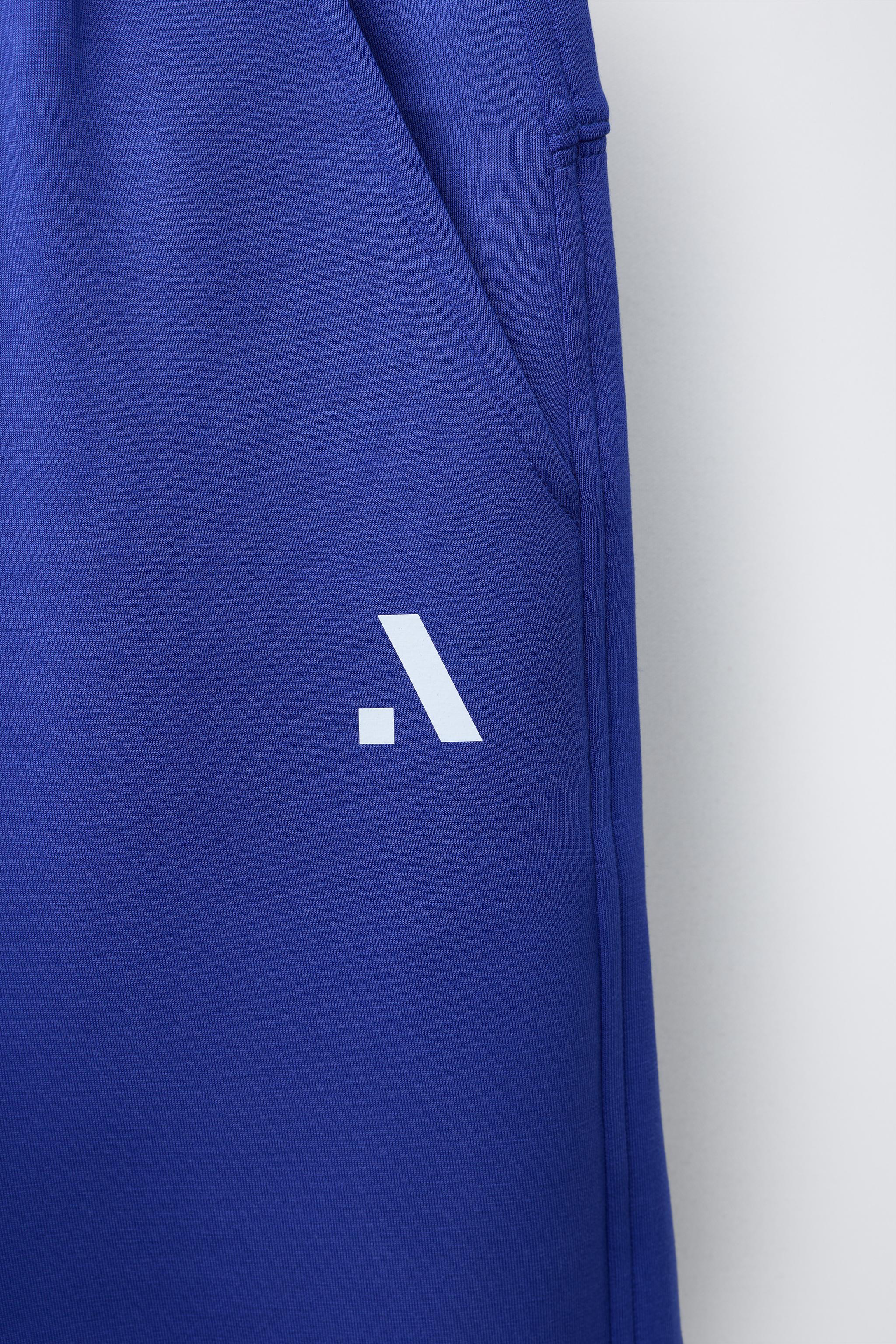 ATHLETIC LOGO SHORTS