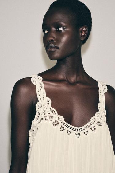 ROBE BRODÉE À BRETELLES ZW COLLECTION - Écru de Zara - Image 1