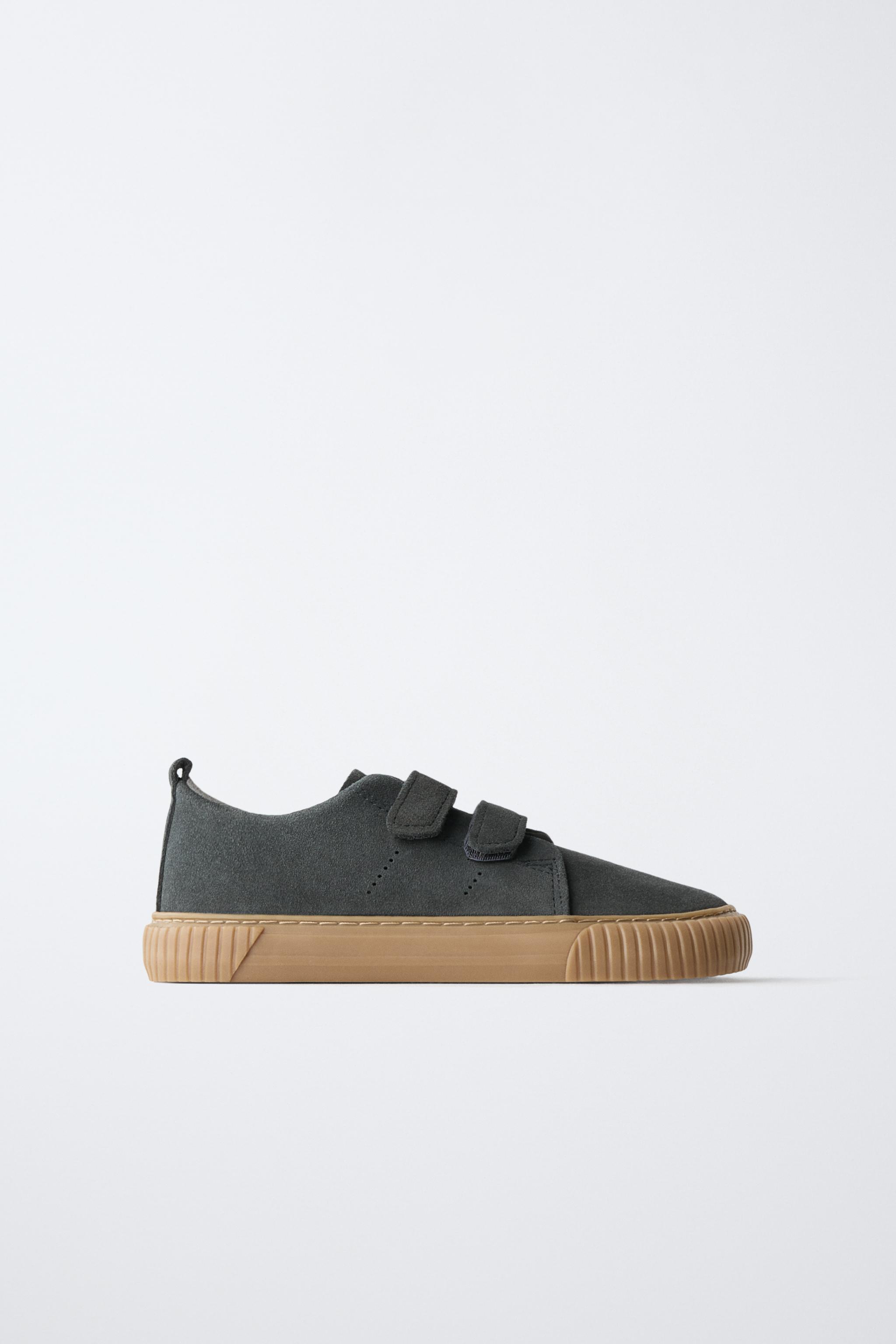 BAREFOOT LEATHER STRAP SNEAKERS
