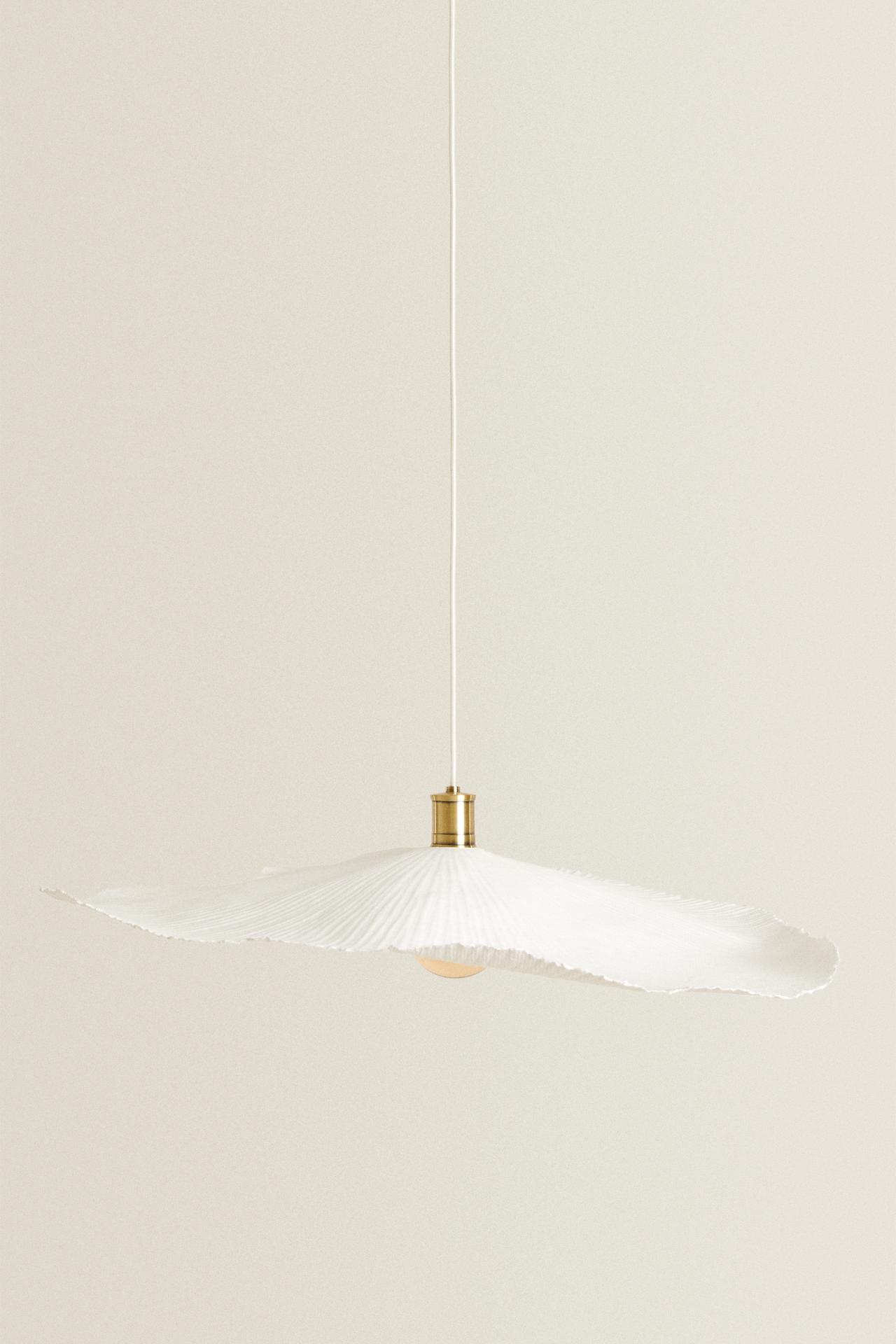 LARGE FLOWER CEILING LAMP — Oyster-white