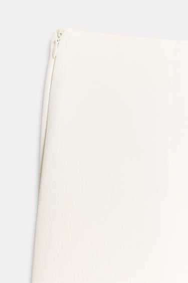 JUPE-PANTALON À BORDURE DENTELLE - Écru de Zara - Image 7