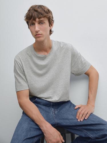 T-shirt chiné lin et coton - Gris chiné de Zara