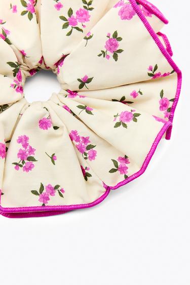 CONTRAST FLORAL MAXI SCRUNCHIE - Pink by Zara - Image 2