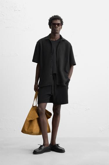 JACQUARD TEXTURED BERMUDA SHORTS - Black by Zara - Image 0