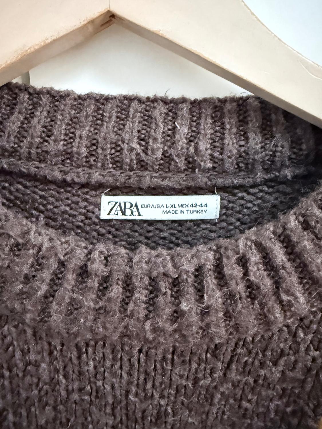 GEOMETRIC JACQUARD SWEATER - Image 2