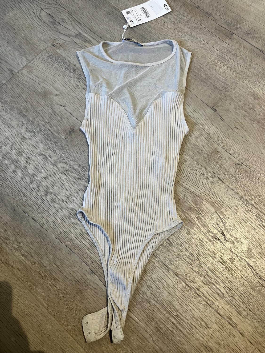 CONTRAST TULLE BODYSUIT