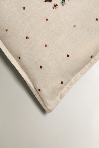 CHRISTMAS KNIT CUSHION COVER WITH CENTRAL DESIGN - Light beige by Zara - Image 1