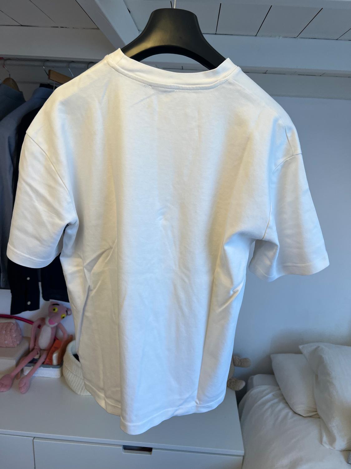 CONTRAST PRINTED T-SHIRT - Image 2