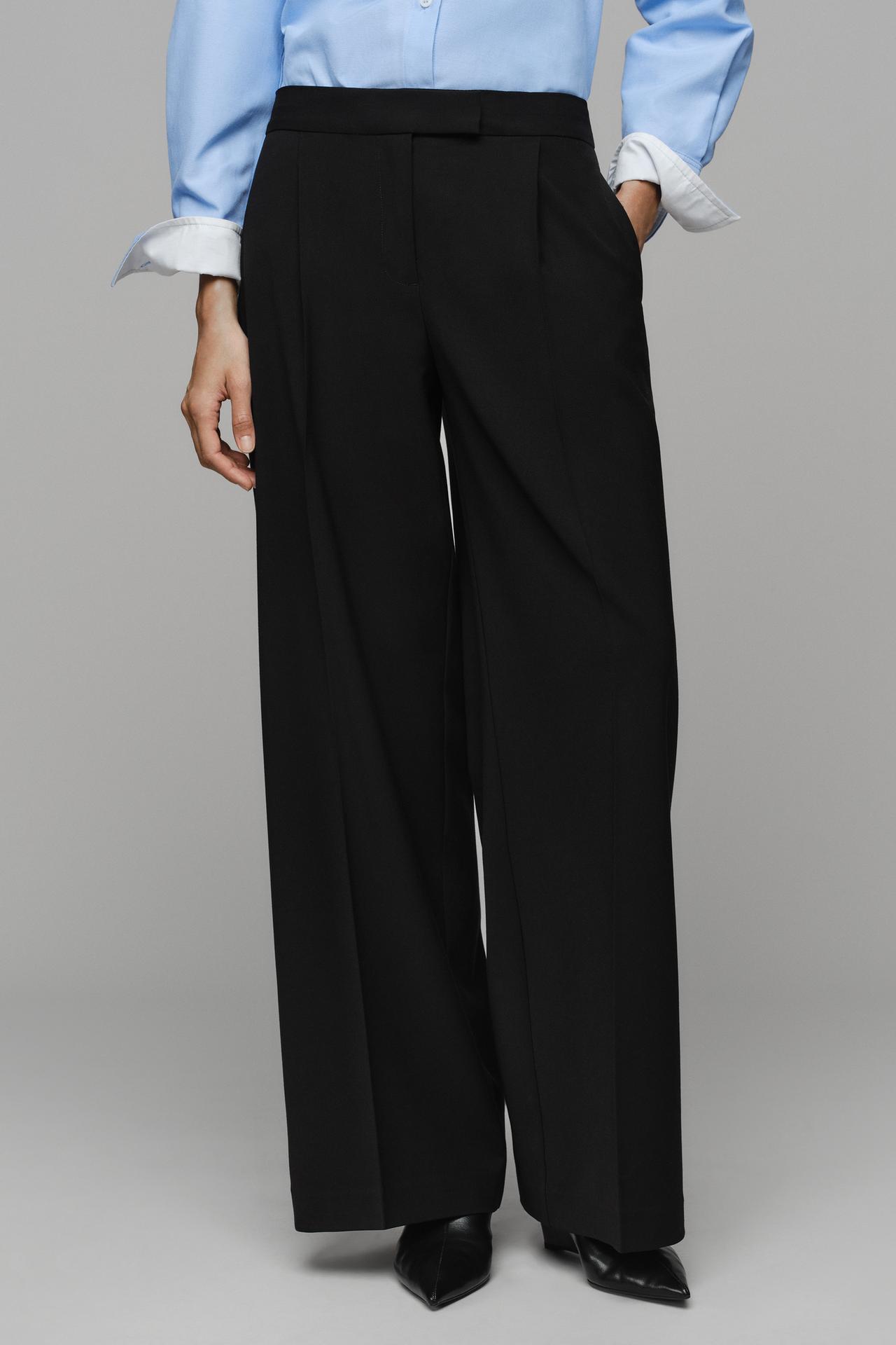 WIDE-LEG PLEATED PANTS — Black