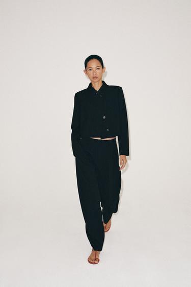 BLAZER CROP ZW COLLECTION - Negro de Zara