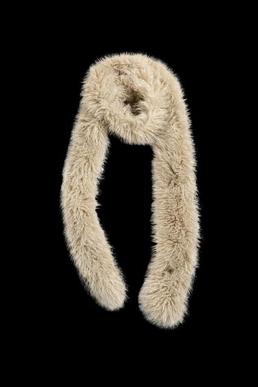 FAUX FUR SCARF HARRY LAMBERT FOR ZARA X DISNEY - Ecru by Zara