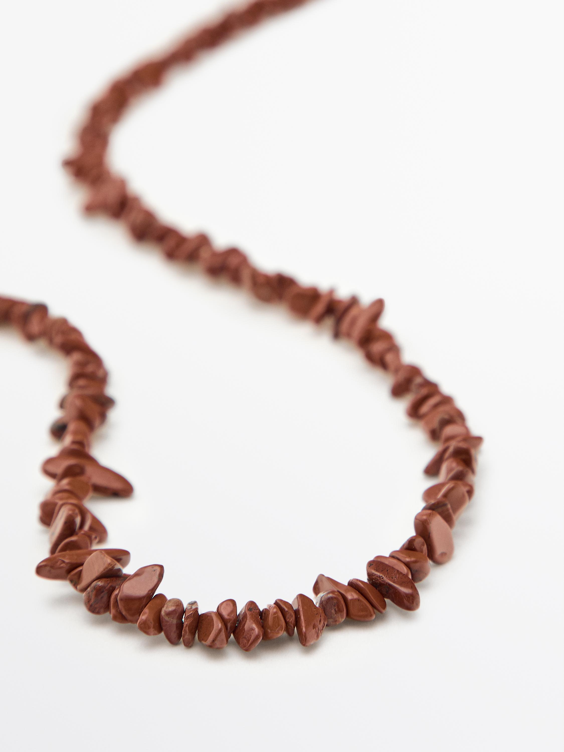 Collier pierres