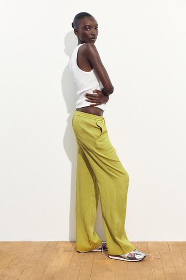 TROUSERS WITH AN ELASTICATED WAISTBAND - Olive green by Zara