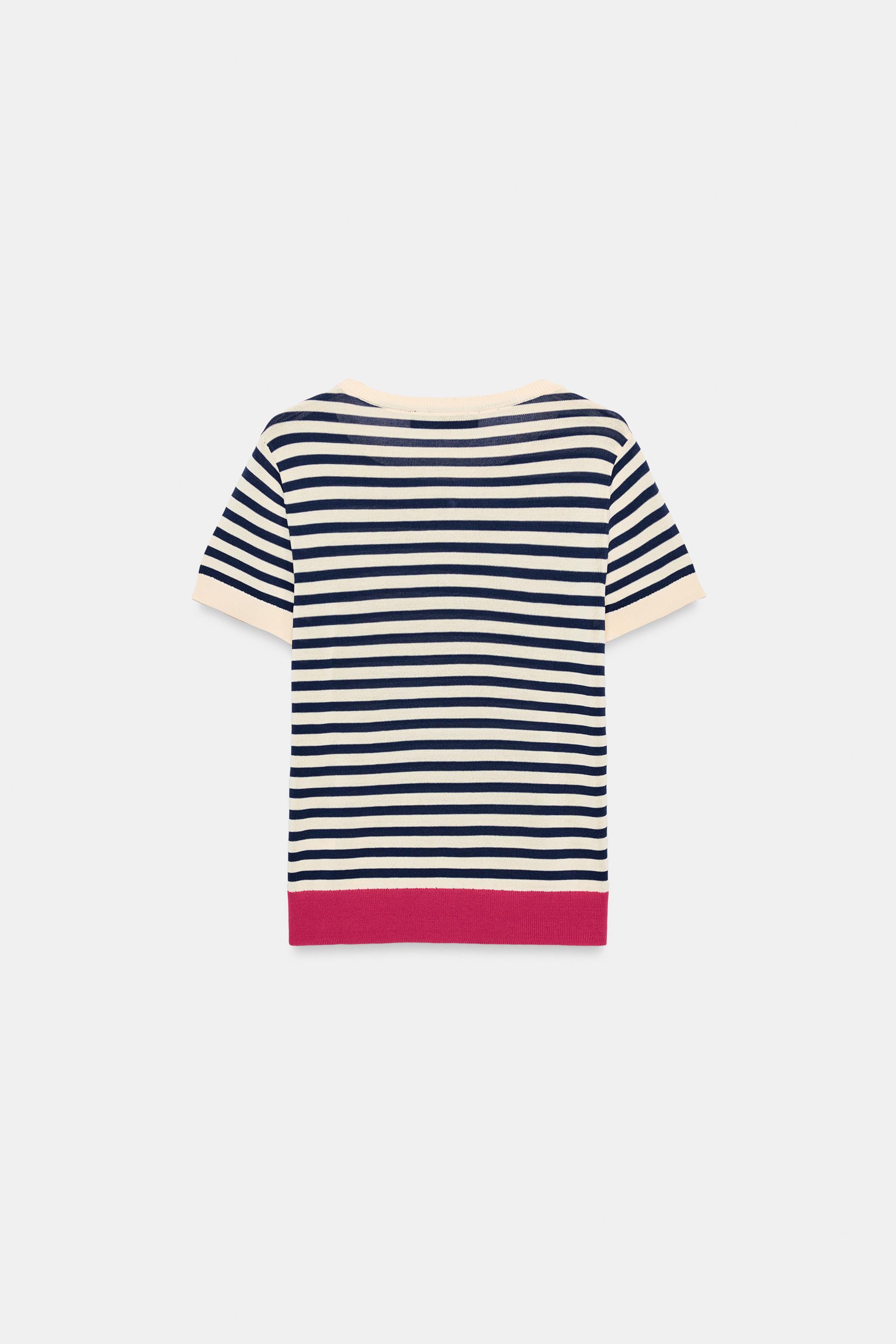 STRIPED KNIT TOP