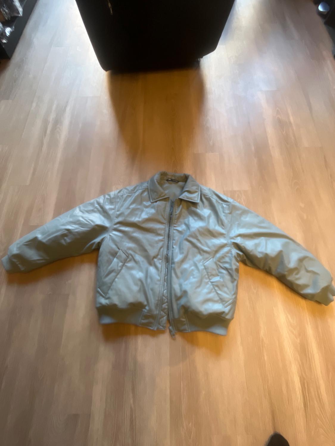FAUX LEATHER BOMBER JACKET