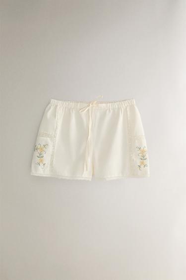 EMBROIDERED COTTON SHORTS - Ecru di Zara - Immagine 0