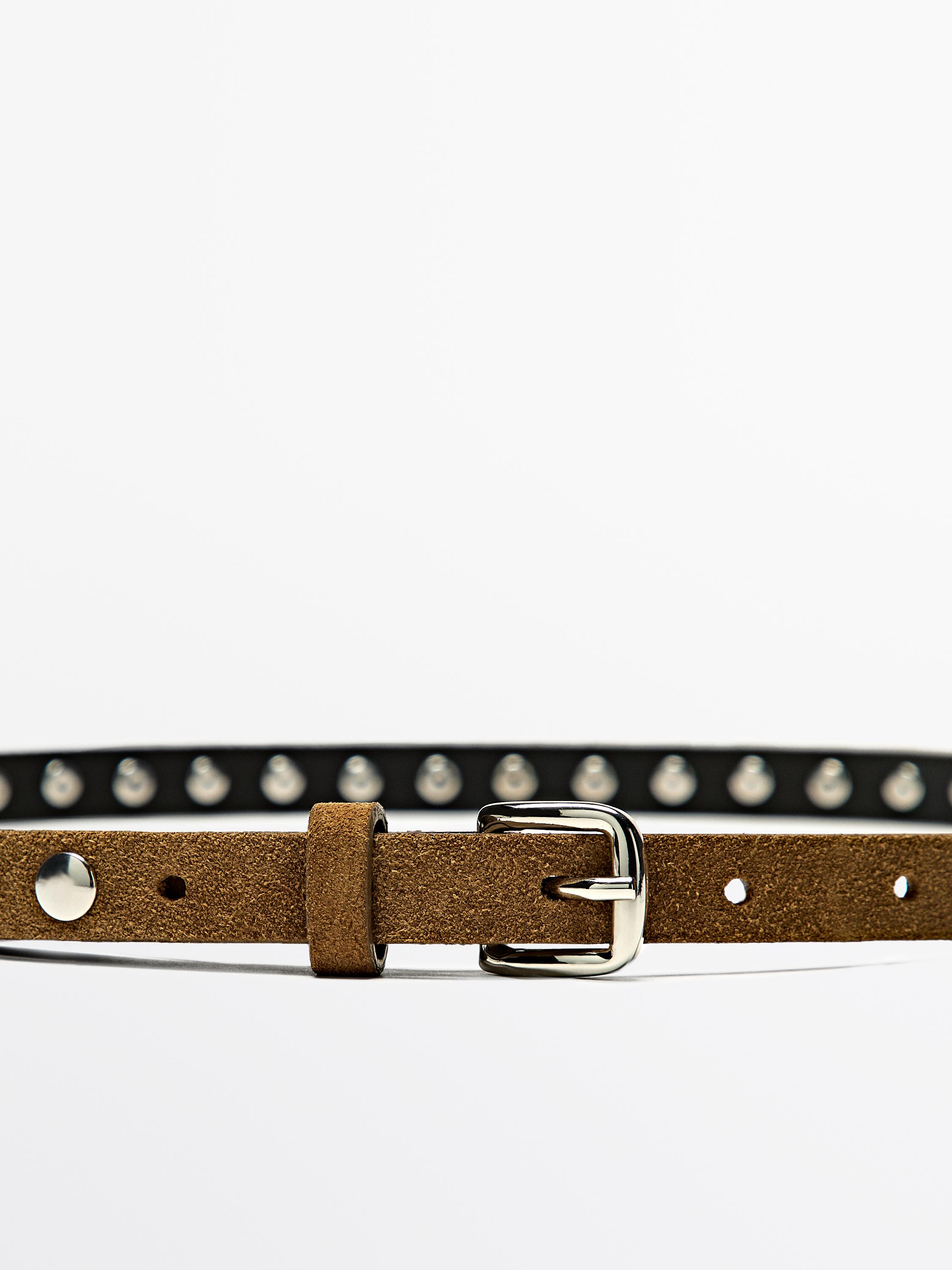 Ceinture fine en cuir clouté