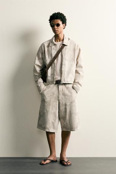 BAGGY FIT JACQUARD FLORAL BERMUDA SHORTS - camel by Zara