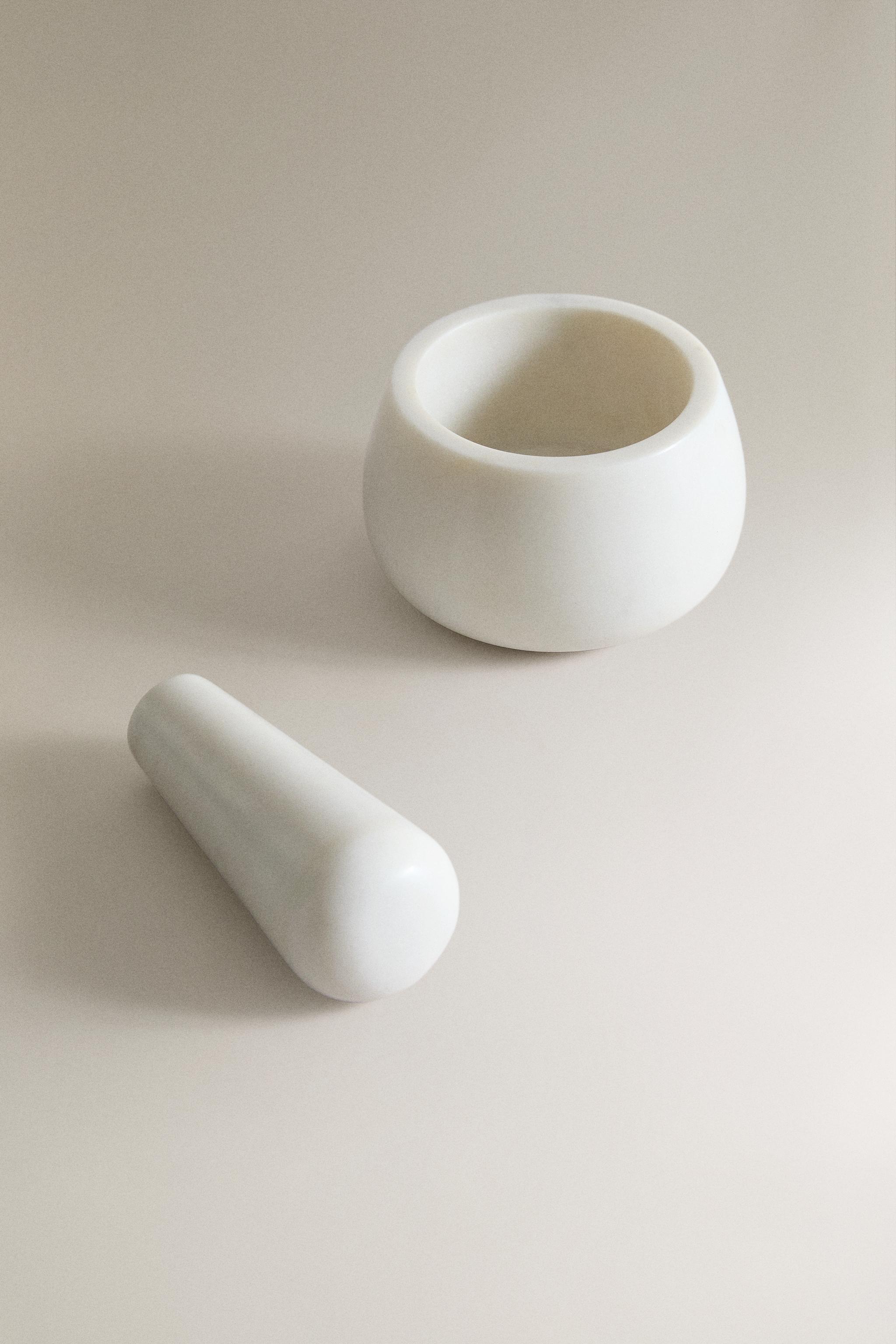 MARBLE PESTLE AND MORTAR — 255