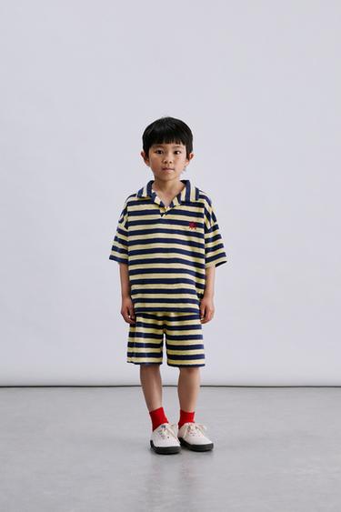 CONJUNTO POLO Y BERMUDA RAYAS EFECTO TOALLA - Amarillo de Zara