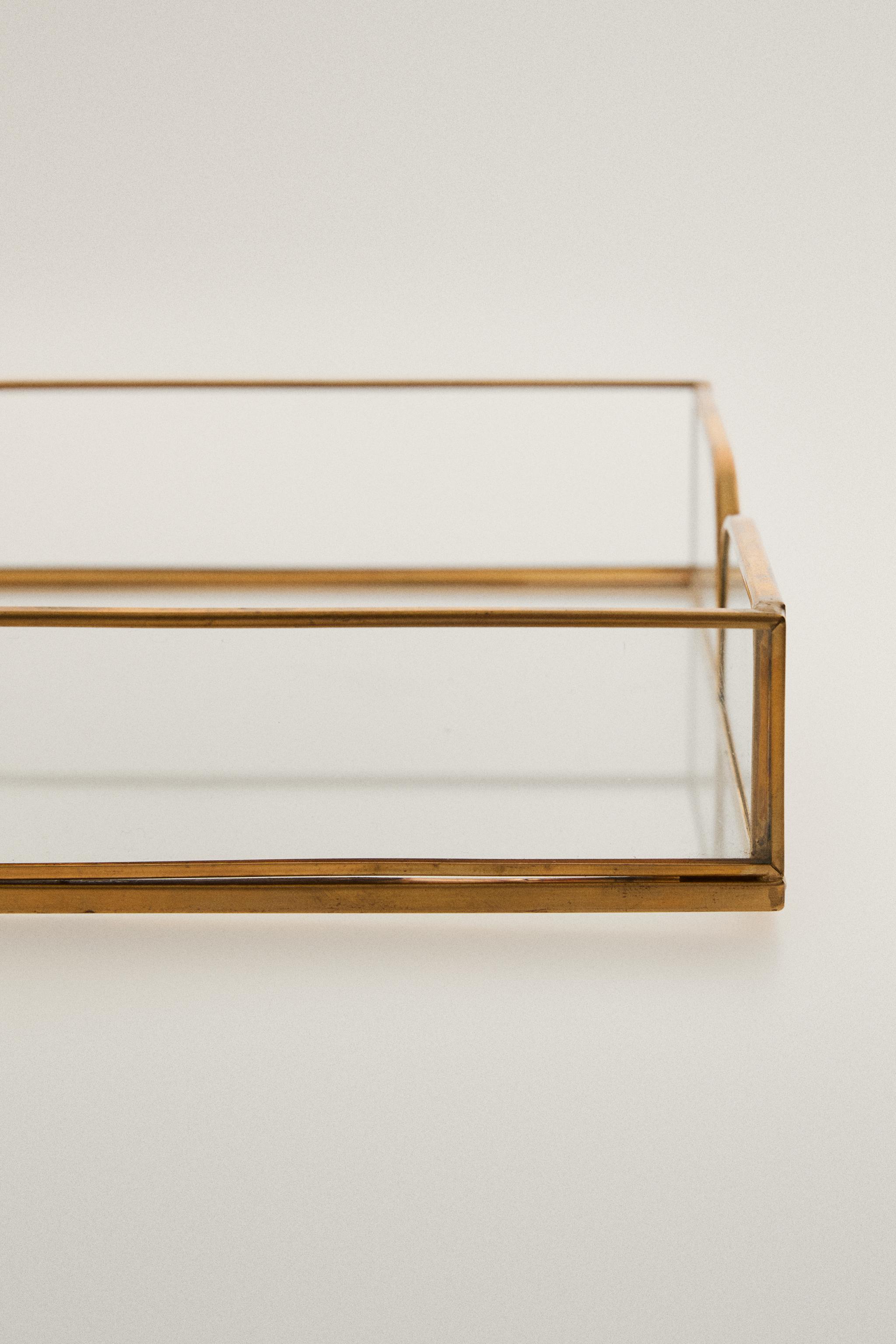 GLASS AND METAL TRAY