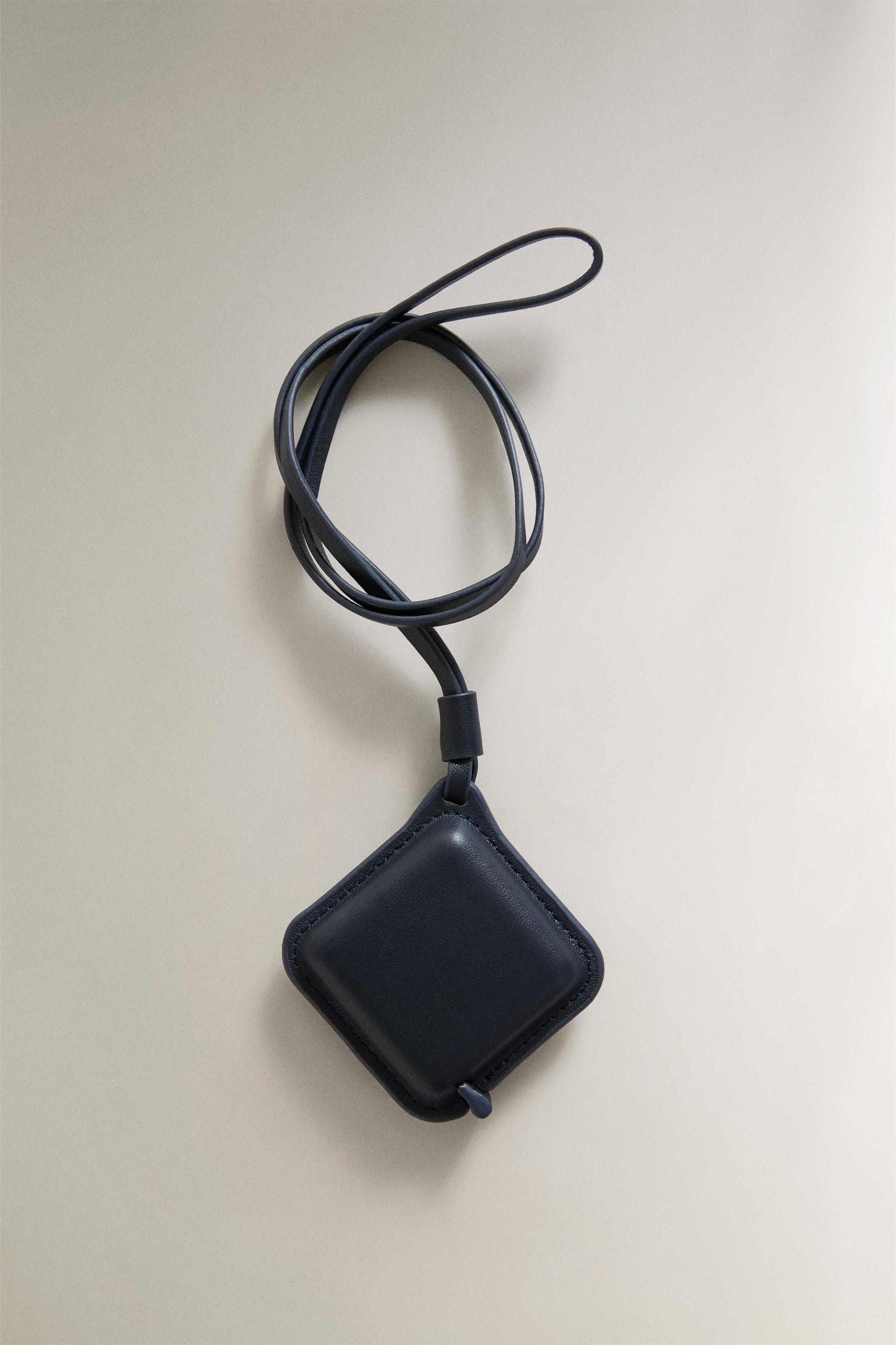 Zara BLUE LEATHER MEASURING TAPE