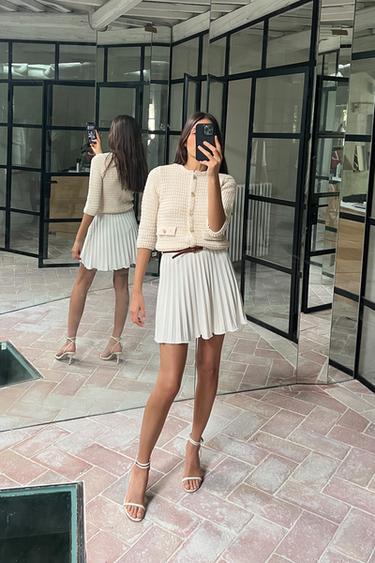 ПЛИССИРОВАННАЯ МИНИ-ЮБКА С РЕМНЕМ — ЖЕЛТОВАТО-БЕЛЫЙ от Zara — изображение 0