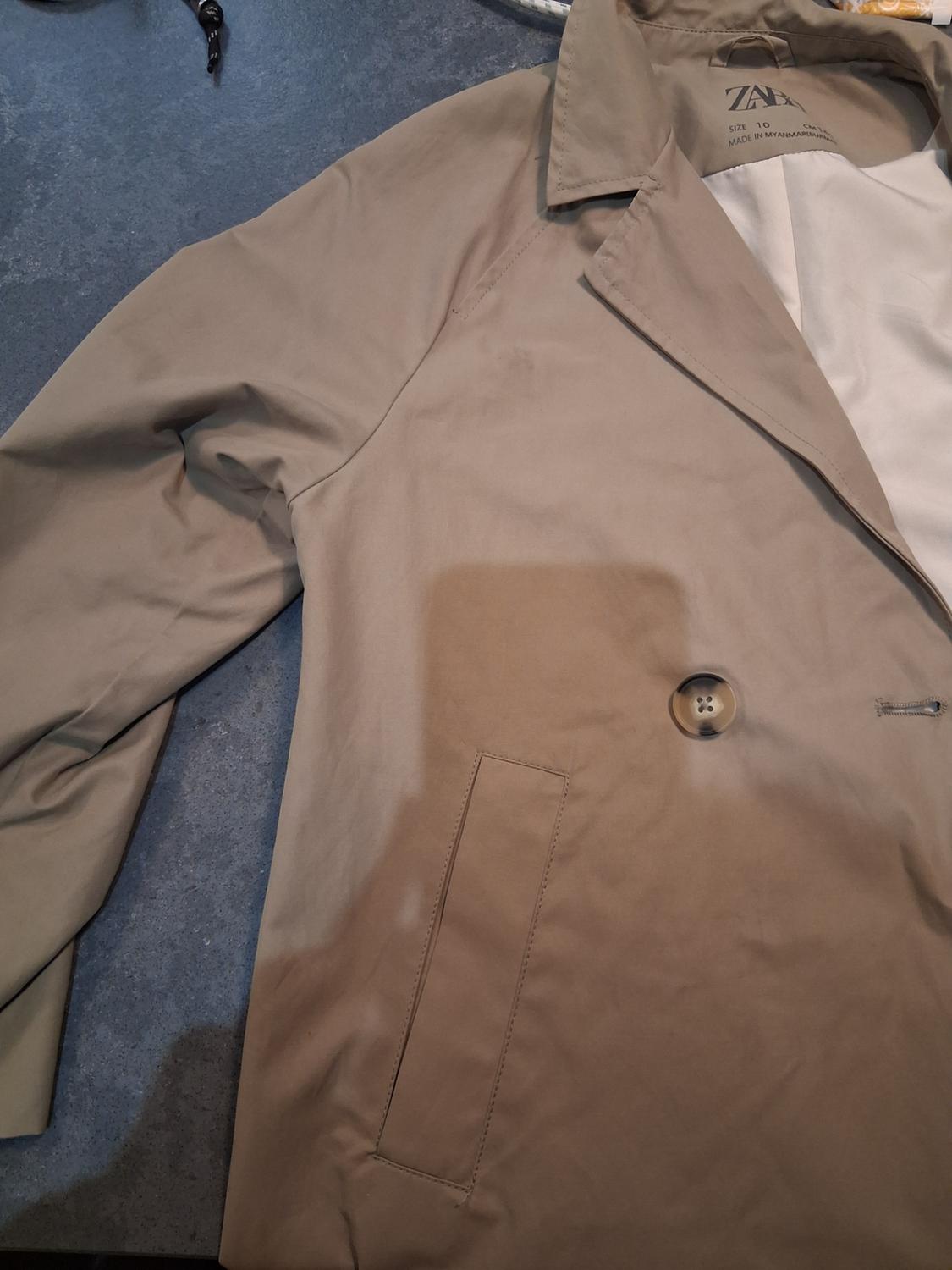 MINIMALIST TRENCH COAT - Image 5