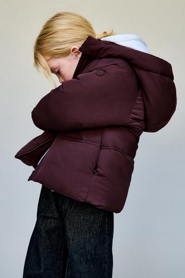 WASSERABWEISENDER STEPPMANTEL MIT KAPUZE - Weinrot von Zara