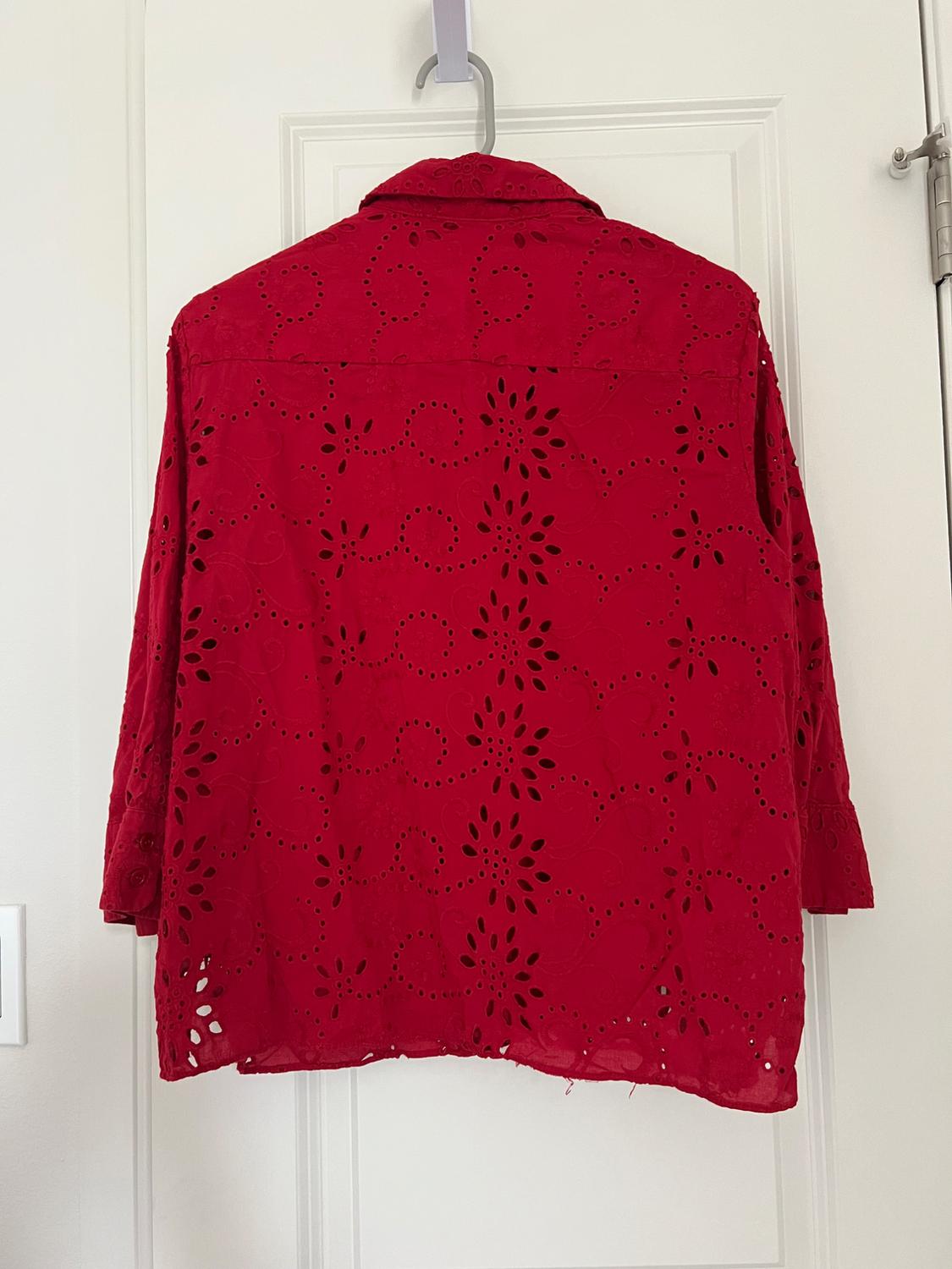 RED SHIRT - Image 3