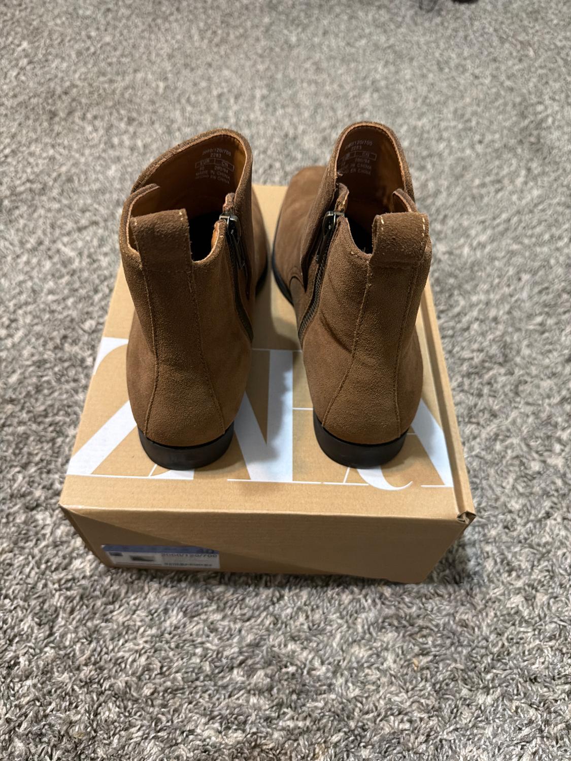 SUEDE CHELSEA BOOTS - Image 3