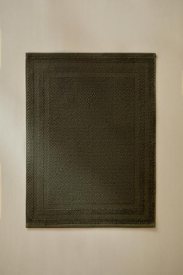 NON-SLIP COTTON BATH MAT – Vadászzöld a ZARA-tól