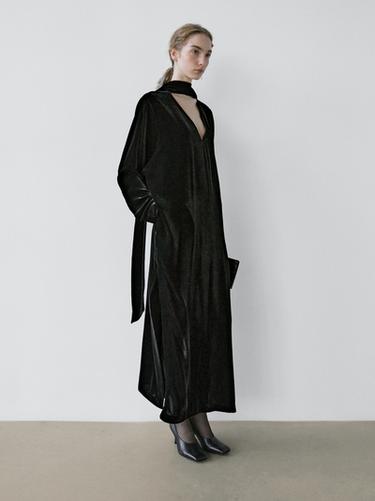 Zara Long velvet dress with tied neck - STUDIO - Black