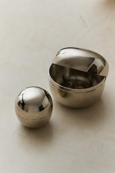 LARGE ROUND STAINLESS STEEL BOX - Silver by Zara