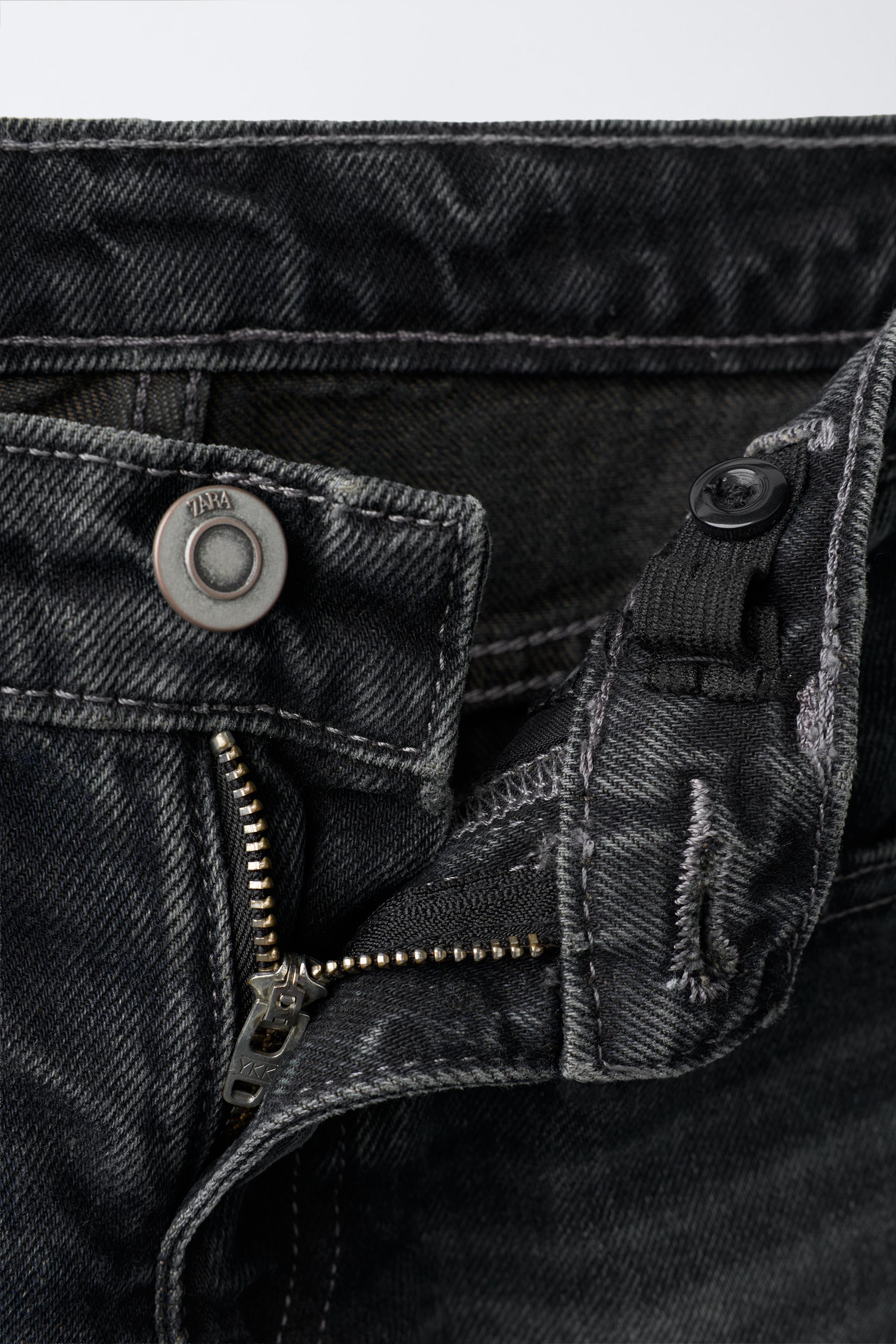 STRAIGHT JEANS