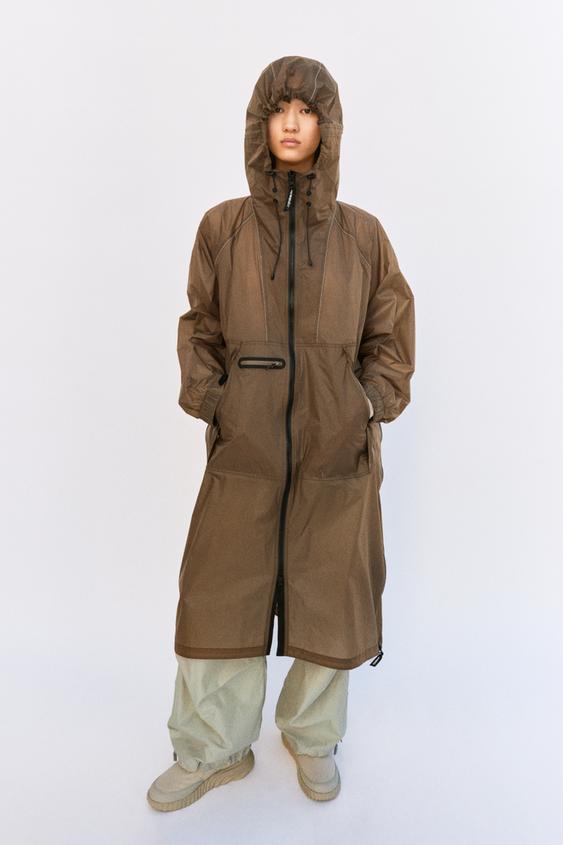 WATERPROOF & WINDPROOF ロングジャケット X AND WANDER® - キャラメル 