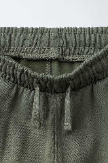 ENSEMBLE SWEAT À CAPUCHE ET PANTALON JOG AVEC BANDES - Kaki de Zara - Image 6