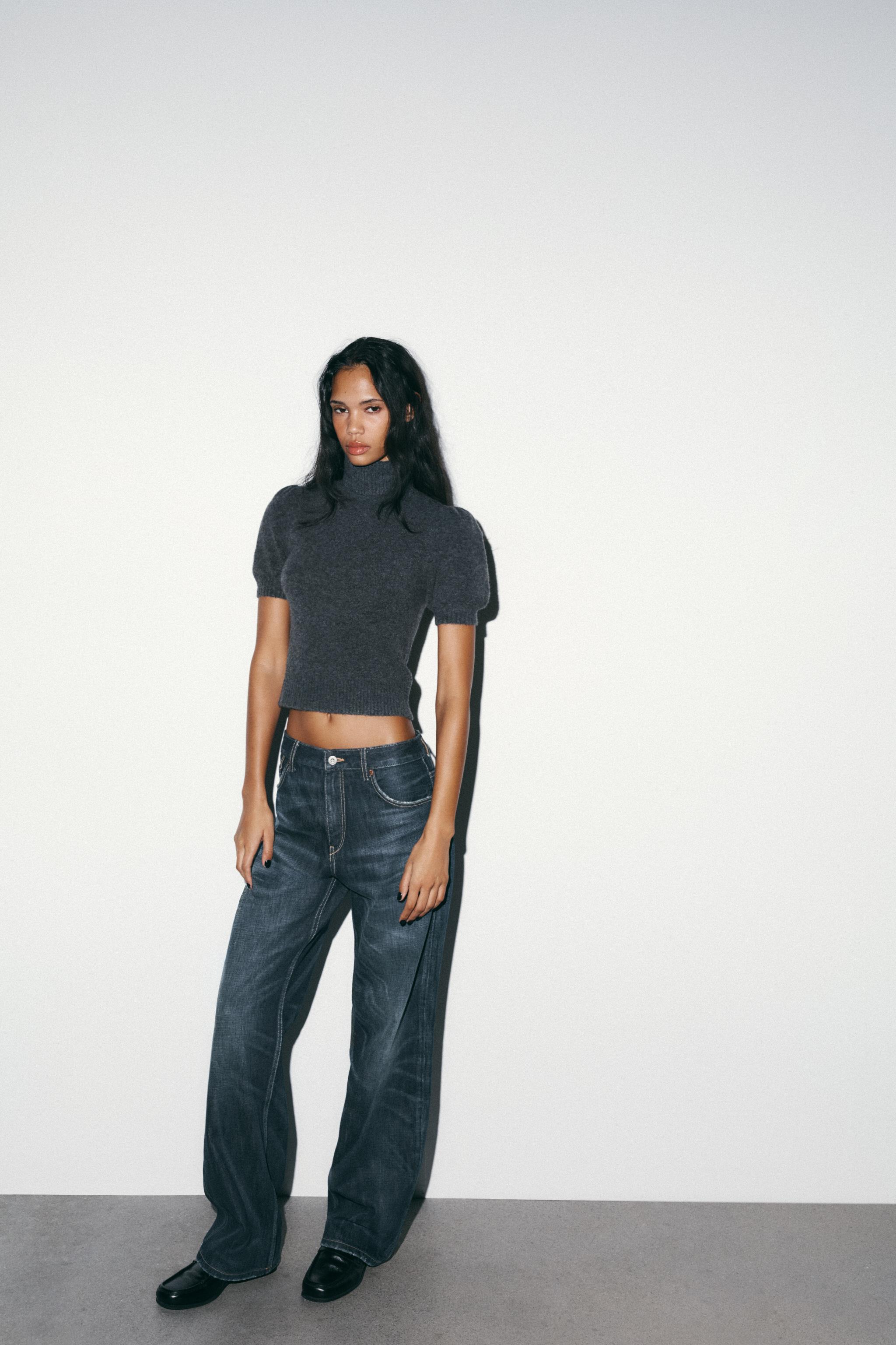 PUFF SHORT SLEEVE KNIT SWEATER