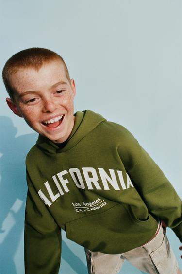 SWEATSHIRT MED SLOGAN I RELIEF - grøn fra Zara