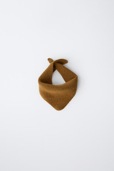 KHĂN BANDANA DỆT KIM HÌNH TAM GIÁC - Màu nâu đất từ Zara