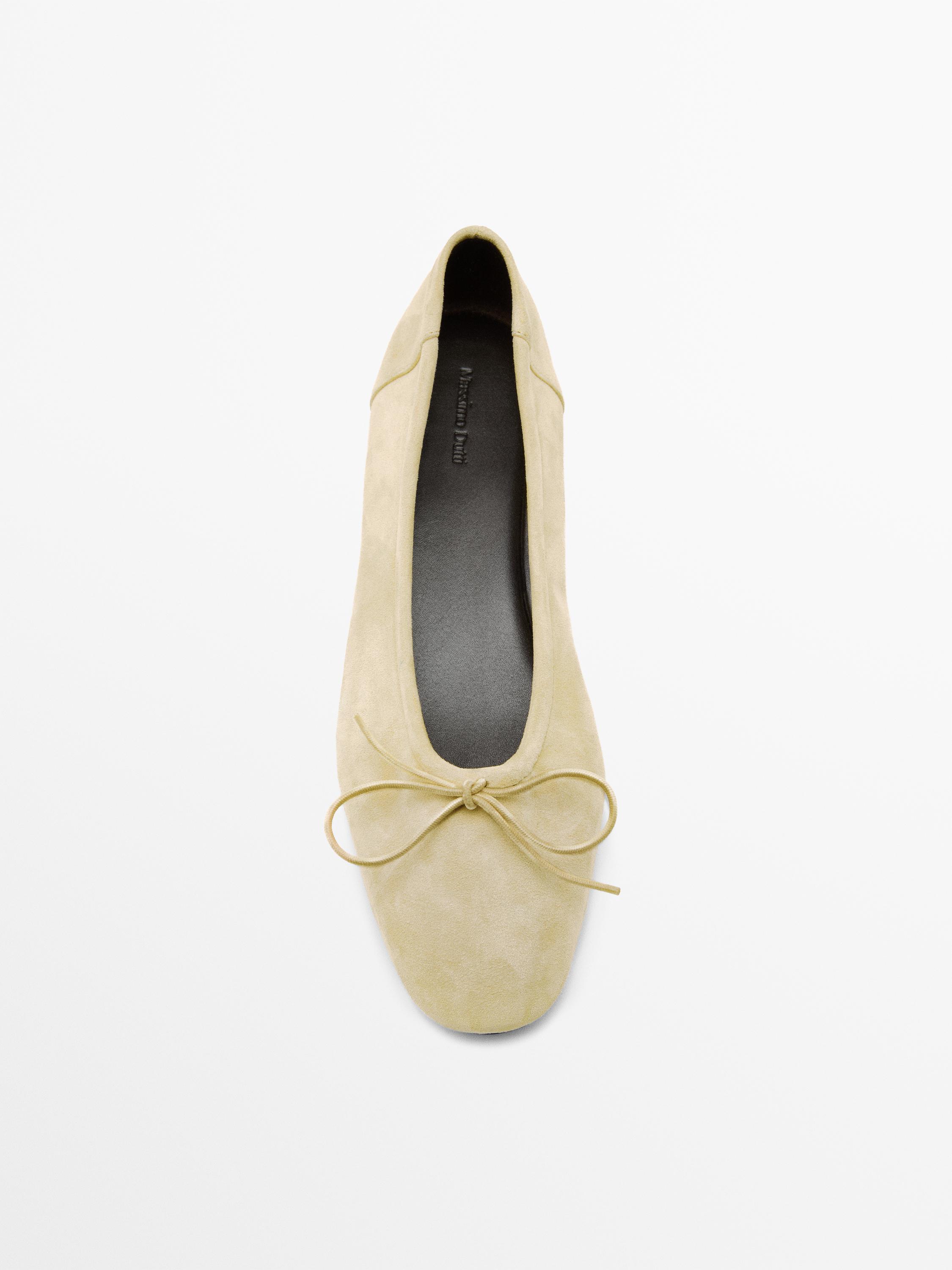 Ballerines froncées avec nœud