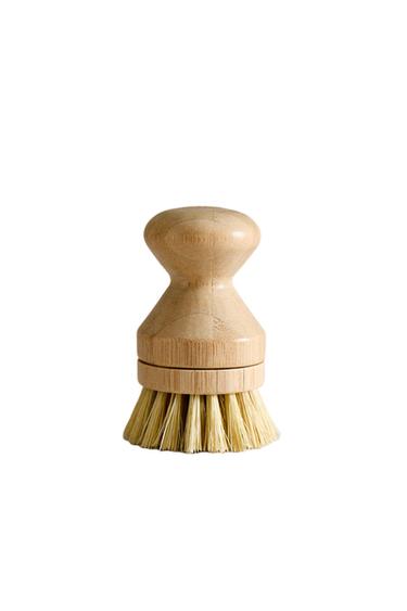 SMALL BRUSH WITH REPLACEABLE BRISTLES - Light beige by Zara