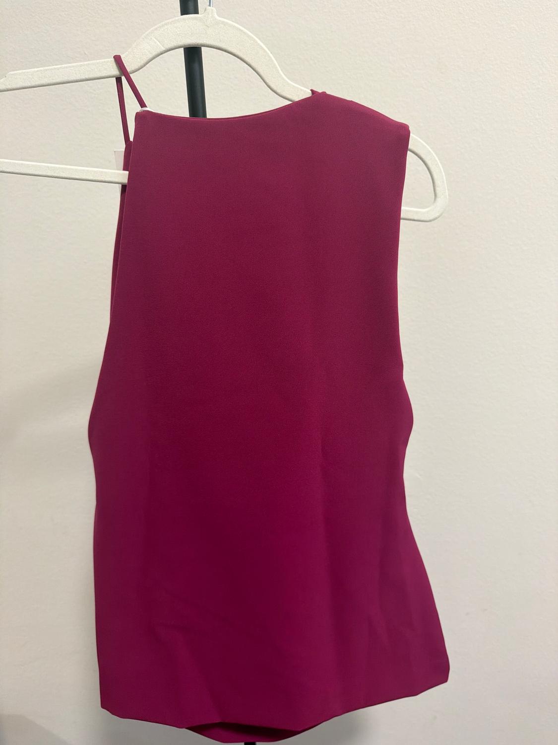 ASYMMETRIC CREPE BUCKLE TOP - Image 3